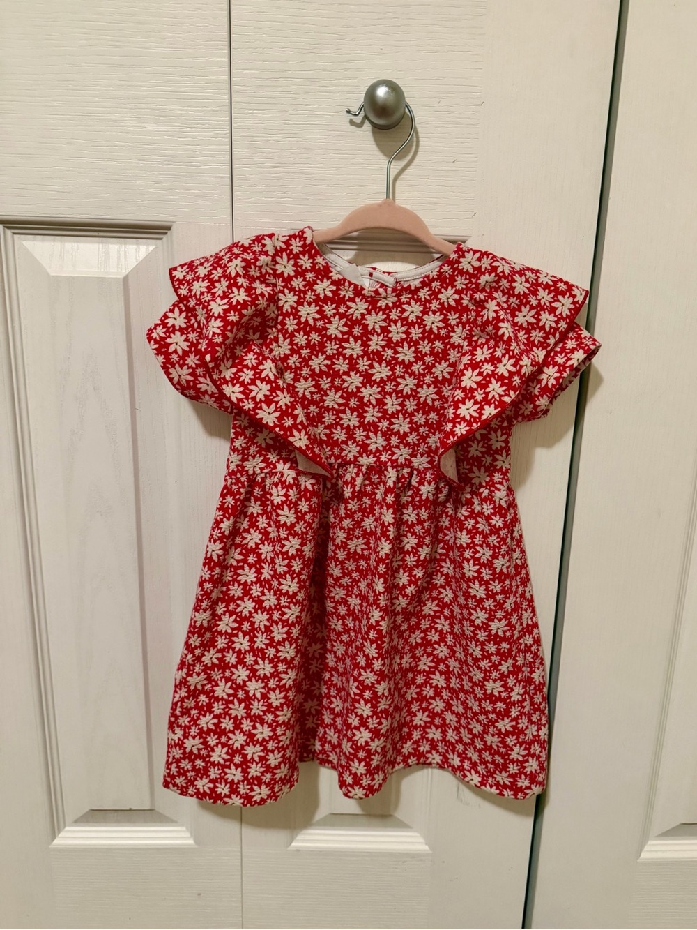 Zara Red and White Daisy Ruffle-Sleeve Dress